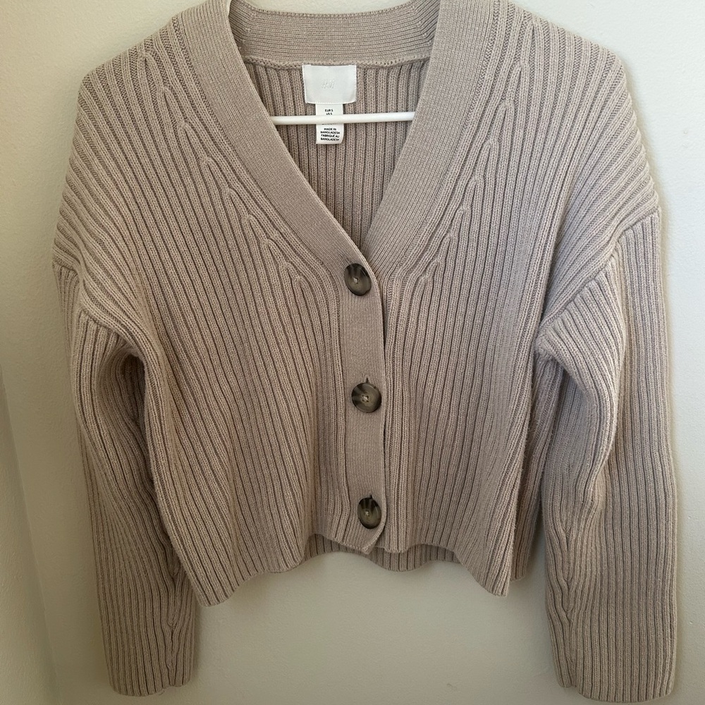 H&M Taupe Ribbed Cardigan